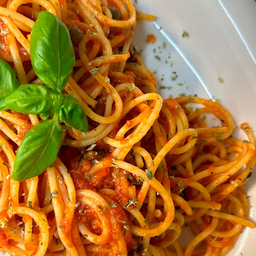 platos spaghetti pizzería Torredembarra